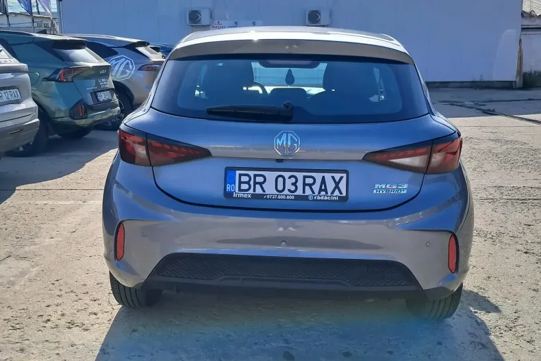 MG MG3 din 2024 cu 3.648 km - oferta MG0142488 - foto 4