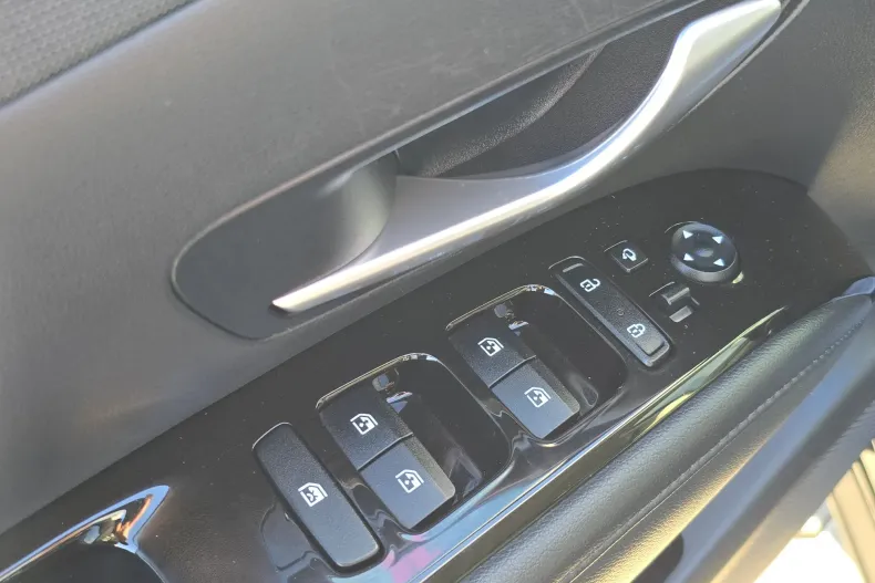 Hyundai TUCSON din 2021 cu 46.175 km - oferta HYU142490 - foto 7