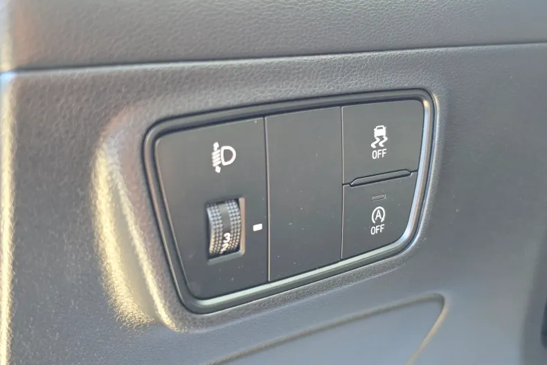 Hyundai TUCSON din 2021 cu 46.175 km - oferta HYU142490 - foto 8