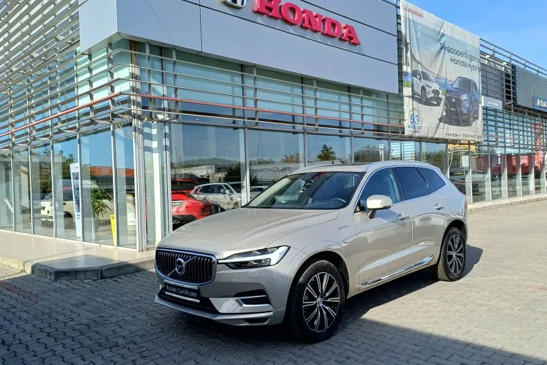 Volvo XC60 din 2020 cu 65.671 km - oferta VOL142495 - foto 1