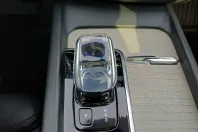 Volvo XC60 din 2020 cu 65.671 km - oferta VOL142495 - foto 28