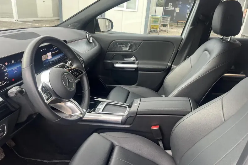 Mercedes-Benz GLA din 2024 cu 23.424 km - oferta MER142497 - foto 10