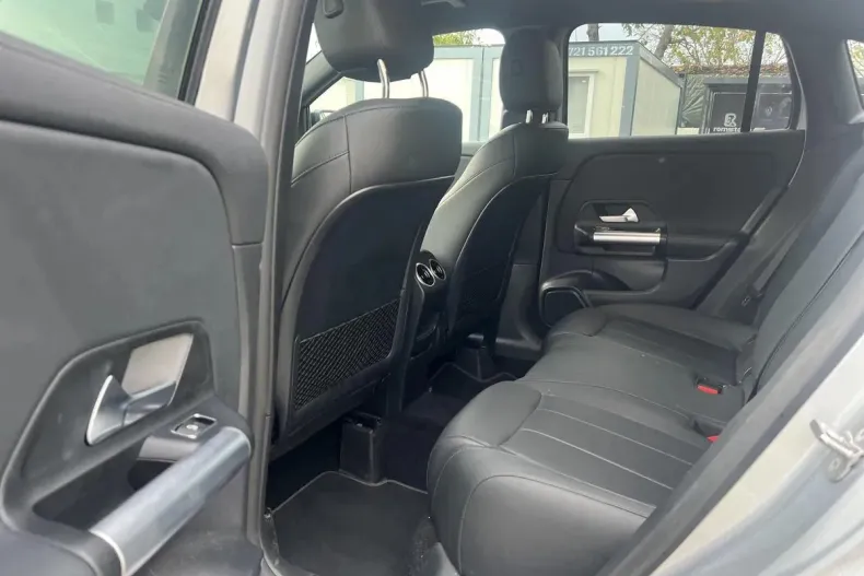 Mercedes-Benz GLA din 2024 cu 23.424 km - oferta MER142497 - foto 13