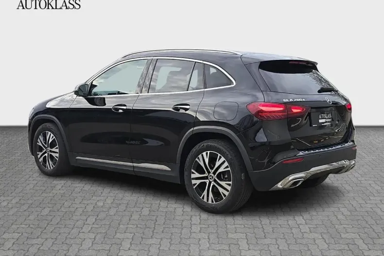 Mercedes-Benz GLA din 2024 cu 21.165 km - oferta MER142501 - foto 3