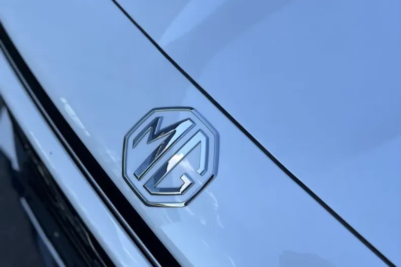 MG HS din 2024 cu 1 km - oferta MG0142505 - foto 12