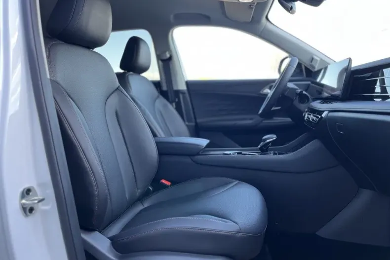 MG HS din 2024 cu 1 km - oferta MG0142505 - foto 23