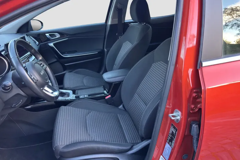 Kia XCeed din 2022 cu 55.560 km - oferta KIA142507 - foto 6