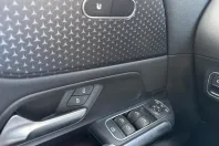 Mercedes-Benz GLA din 2024 cu 21.664 km - oferta MER142510 - foto 21