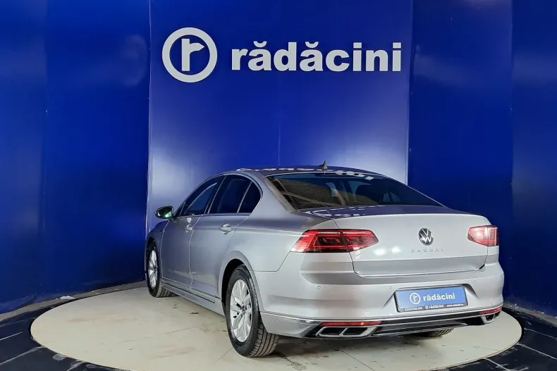 Volkswagen Passat din 2020 cu 98.581 km - oferta VOL142512 - foto 3