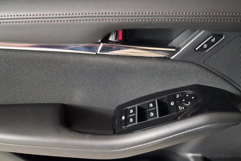 Mazda 3 din 2022 cu 74.031 km - oferta MAZ142514 - foto 9