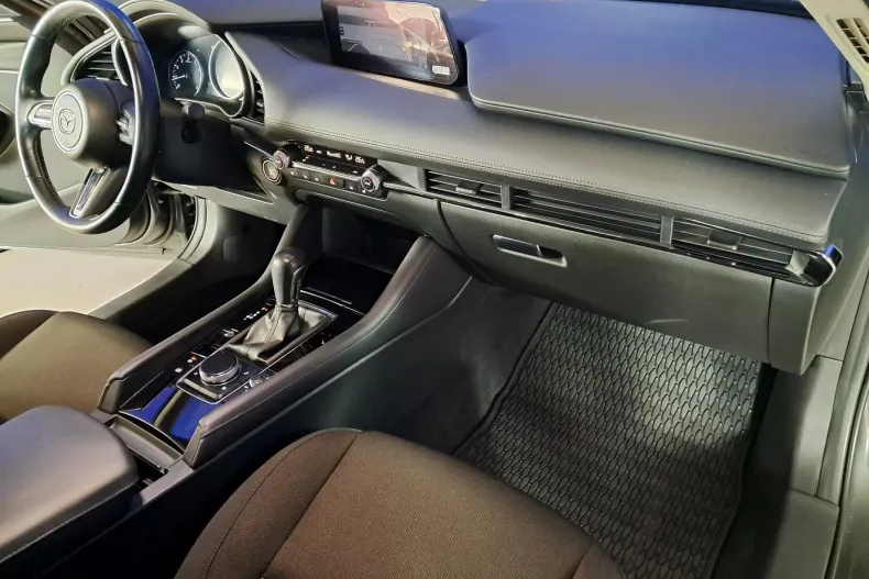 Mazda 3 din 2022 cu 74.031 km - oferta MAZ142514 - foto 18