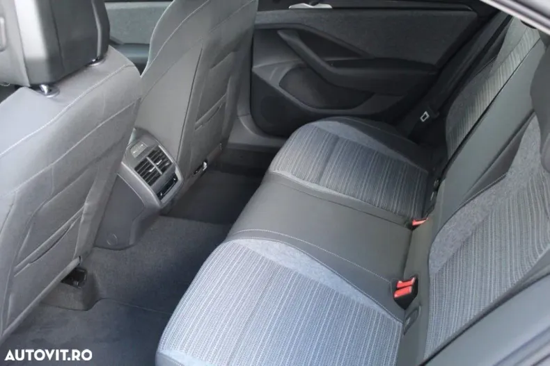 Skoda Superb din 2025 cu 7.000 km - oferta SKO142522 - foto 6