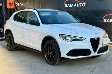 Alfa Romeo Stelvio din 2019 - oferta ALF142523