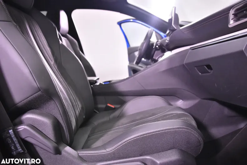 Peugeot 3008 din 2021 cu 52.052 km - oferta PEU142540 - foto 11