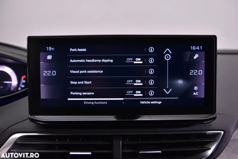 Peugeot 3008 din 2021 cu 52.052 km - oferta PEU142540 - foto 20