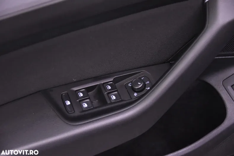 Volkswagen Passat din 2020 cu 99.827 km - oferta VOL142545 - foto 14