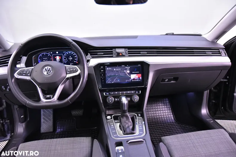 Volkswagen Passat din 2019 cu 167.953 km - oferta VOL142546 - foto 9