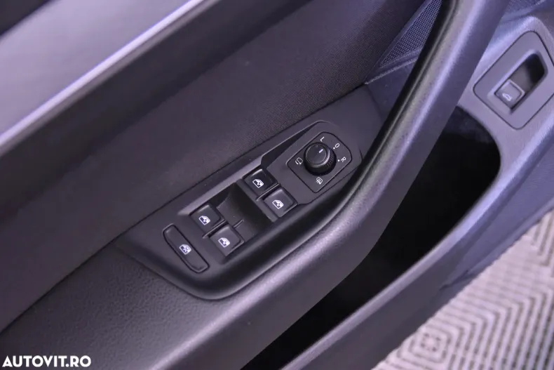 Volkswagen Passat din 2019 cu 167.953 km - oferta VOL142546 - foto 14
