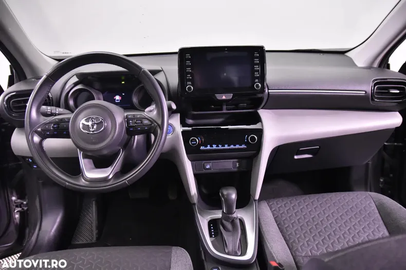 Toyota Yaris Cross din 2022 cu 49.421 km - oferta TOY142547 - foto 9