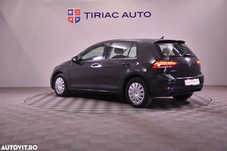 Volkswagen Golf din 2019 cu 122.425 km - oferta VOL142549 - foto 3