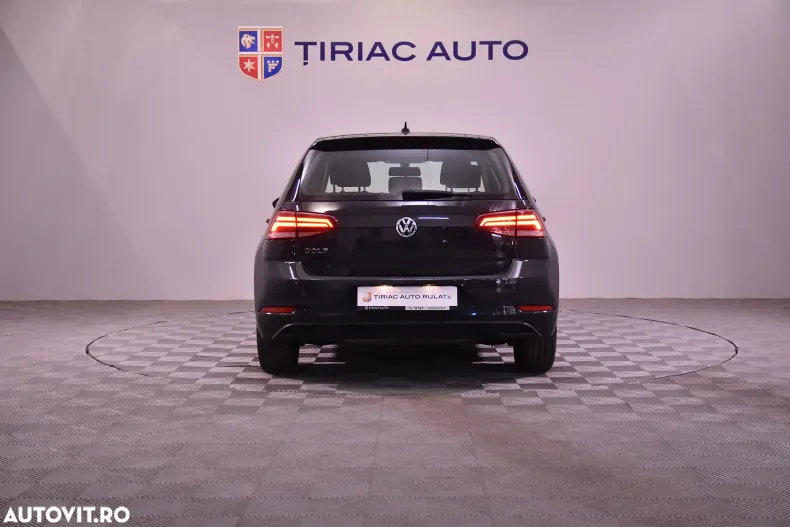 Volkswagen Golf din 2019 cu 122.425 km - oferta VOL142549 - foto 4