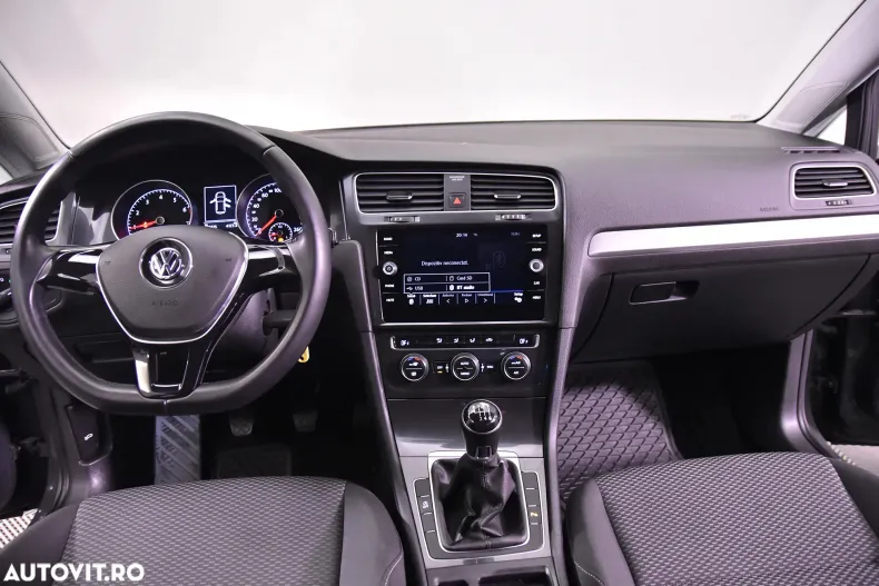 Volkswagen Golf din 2019 cu 122.425 km - oferta VOL142549 - foto 9