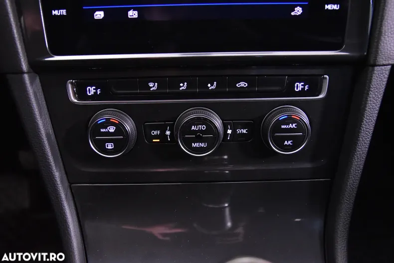Volkswagen Golf din 2019 cu 122.425 km - oferta VOL142549 - foto 16