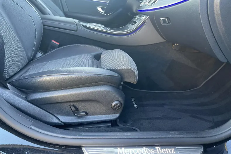 Mercedes-Benz E din 2021 cu 121.271 km - oferta MER142551 - foto 26