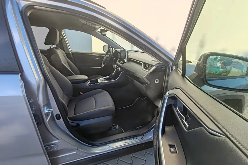 Toyota RAV4 din 2021 cu 102.000 km - oferta TOY142552 - foto 14