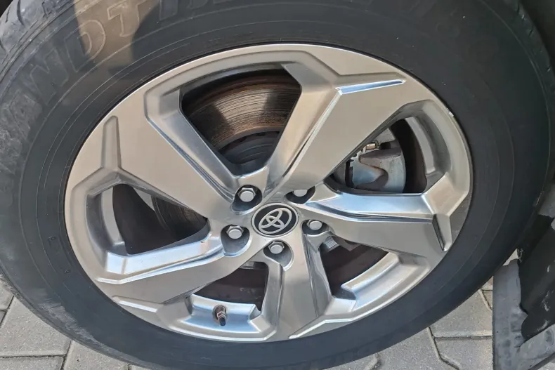 Toyota RAV4 din 2021 cu 102.000 km - oferta TOY142552 - foto 17