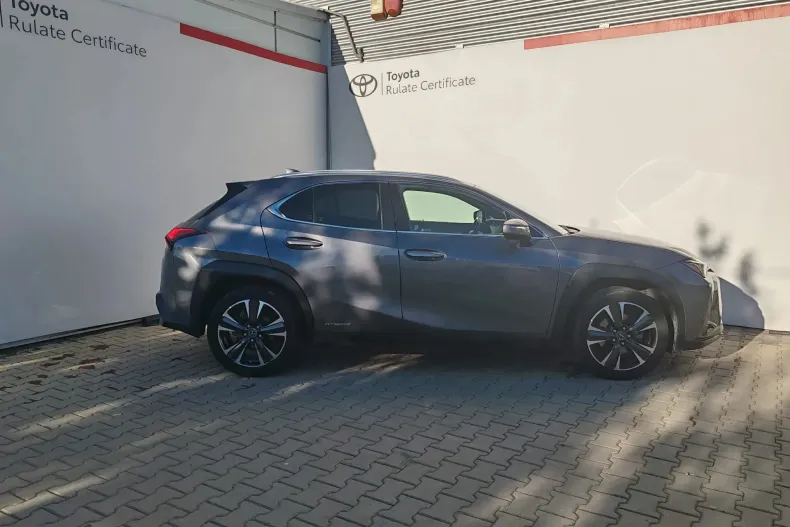 Lexus UX din 2020 cu 76.600 km - oferta LEX142553 - foto 3