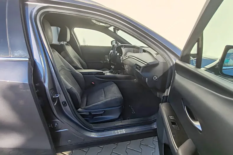 Lexus UX din 2020 cu 76.600 km - oferta LEX142553 - foto 7