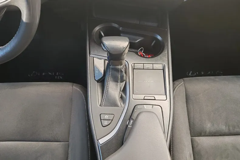 Lexus UX din 2020 cu 76.600 km - oferta LEX142553 - foto 11