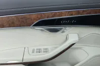 Audi A8 din 2021 cu 160.426 km - oferta AUD142557 - foto 16