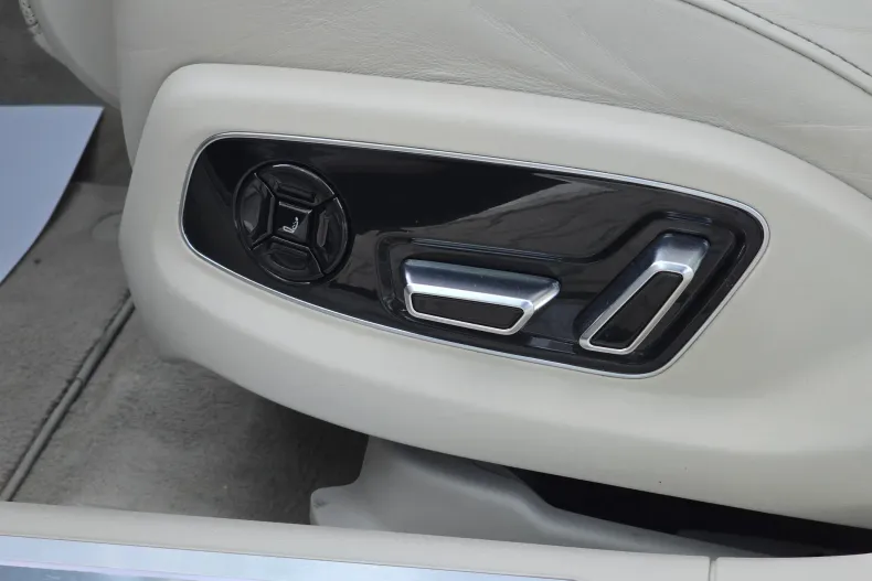 Audi A8 din 2021 cu 160.426 km - oferta AUD142557 - foto 22