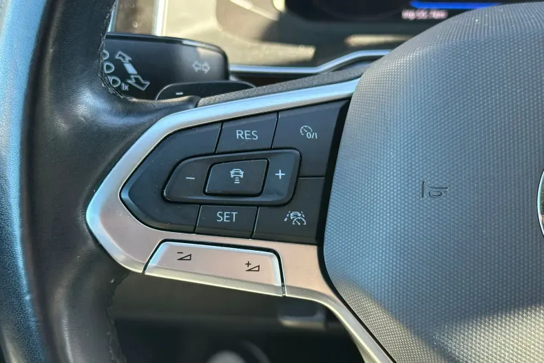 Volkswagen Polo din 2023 cu 64.100 km - oferta VOL142563 - foto 24