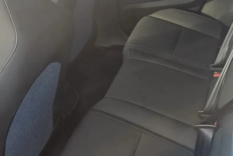 Volvo EX30 din 2024 cu 17.176 km - oferta VOL142566 - foto 16