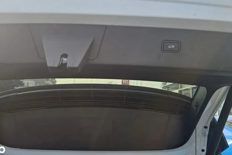 Volvo EX30 din 2024 cu 17.176 km - oferta VOL142566 - foto 17