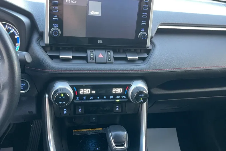 Toyota RAV4 din 2021 cu 180.000 km - oferta TOY142568 - foto 36