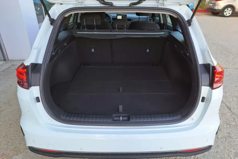 Kia Ceed din 2019 cu 108.368 km - oferta KIA142576 - foto 20