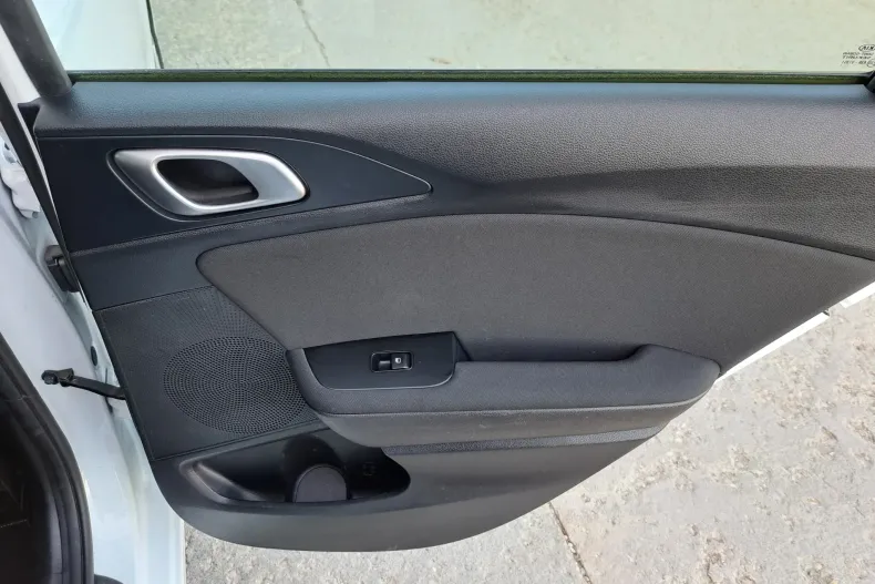 Kia Ceed din 2019 cu 108.368 km - oferta KIA142576 - foto 21