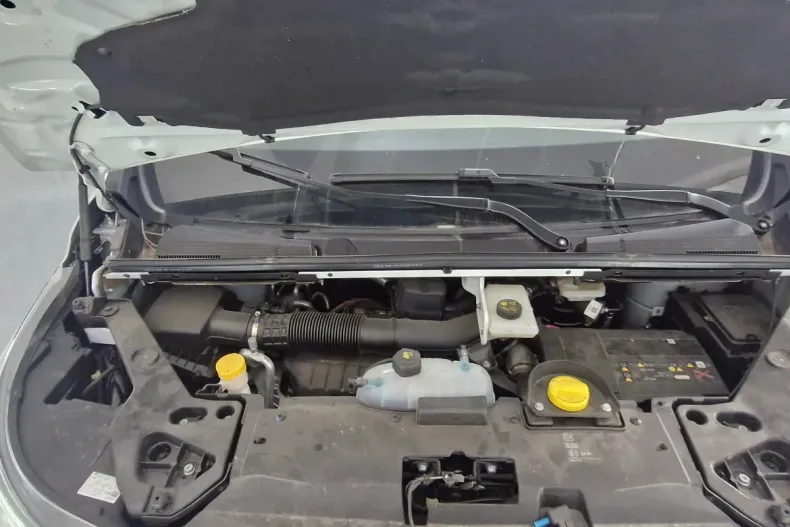 Renault Trafic din 2024 cu 12.029 km - oferta REN142577 - foto 11