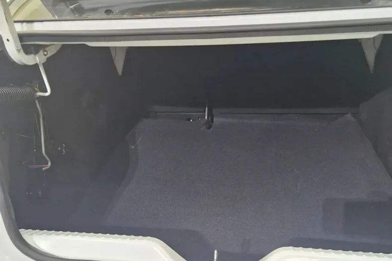 Dacia Logan din 2023 cu 66.569 km - oferta DAC142578 - foto 4