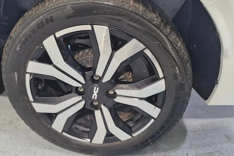 Dacia Logan din 2023 cu 66.569 km - oferta DAC142578 - foto 5