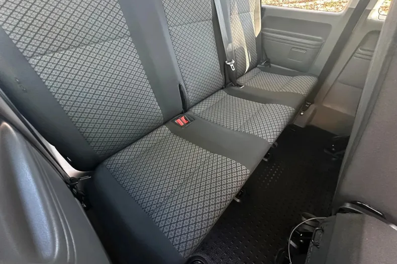 Volkswagen Caravelle din 2019 cu 172.000 km - oferta VOL142579 - foto 19
