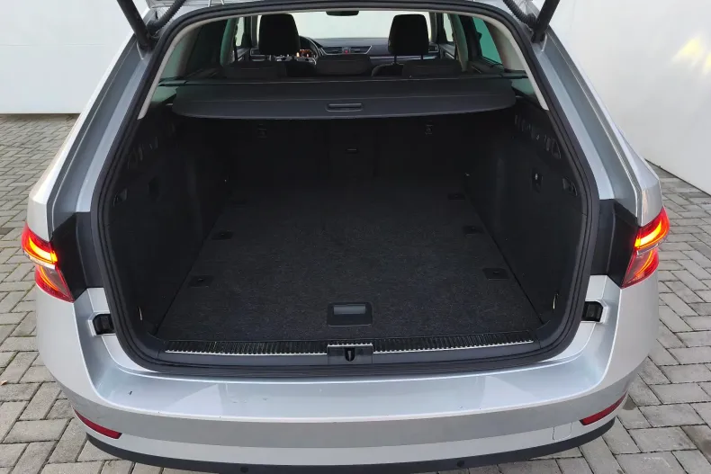 Skoda Superb din 2022 cu 147.113 km - oferta SKO142584 - foto 27