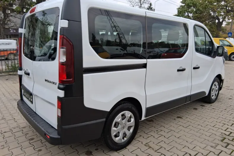 Renault Trafic din 2023 cu 70.185 km - oferta REN142589 - foto 4