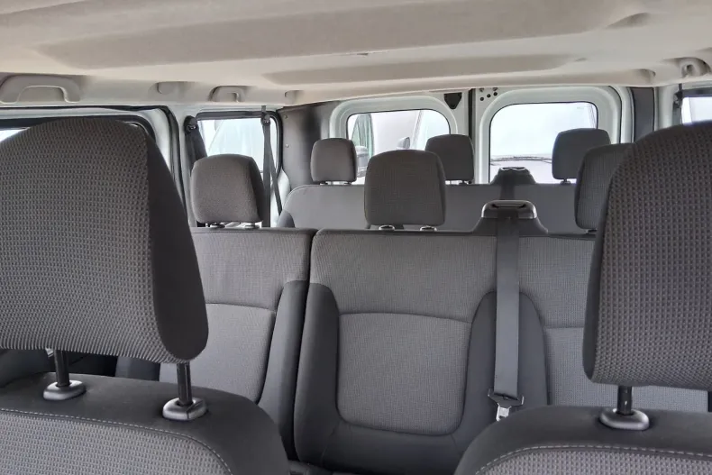 Renault Trafic din 2023 cu 70.185 km - oferta REN142589 - foto 10