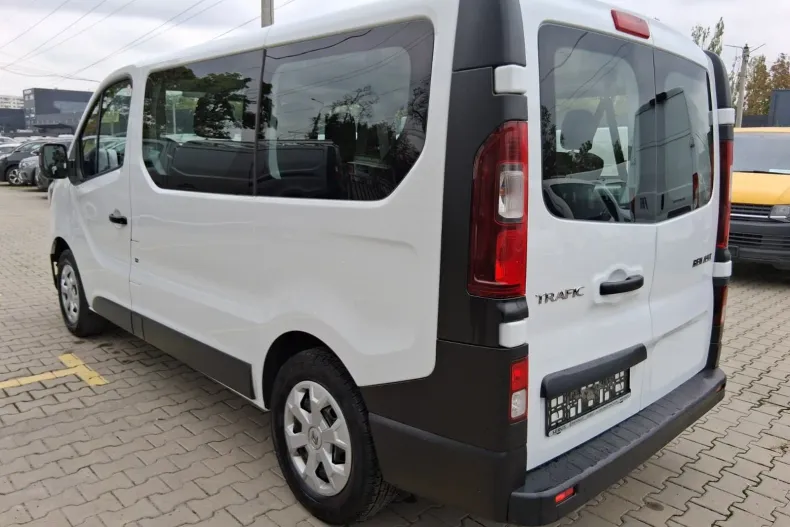 Renault Trafic din 2023 cu 66.032 km - oferta REN142591 - foto 4