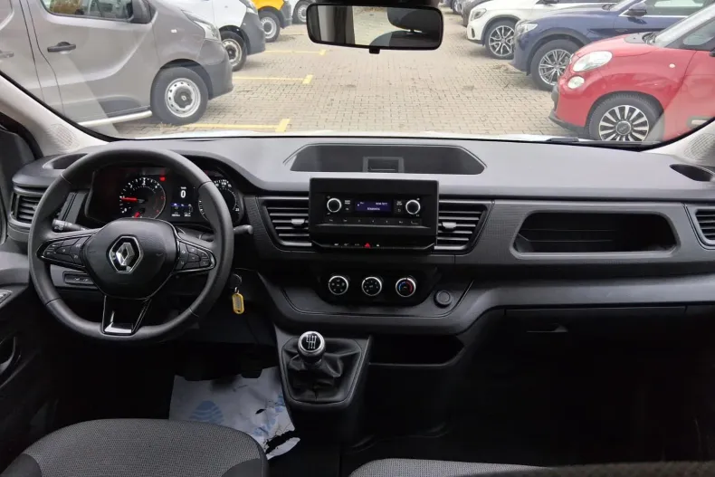 Renault Trafic din 2023 cu 66.032 km - oferta REN142591 - foto 8